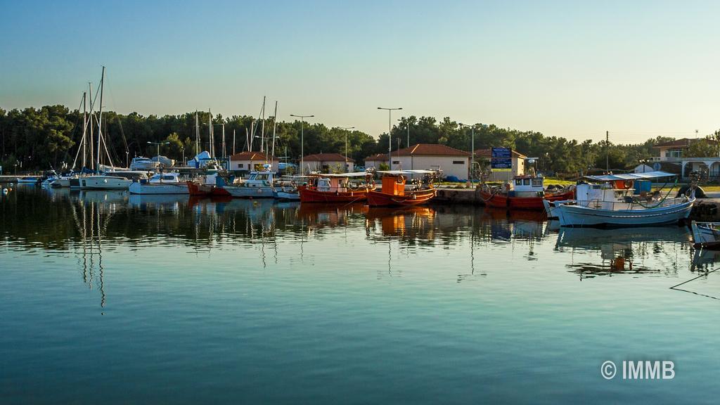 Porto Lagos Rooms Exteriör bild